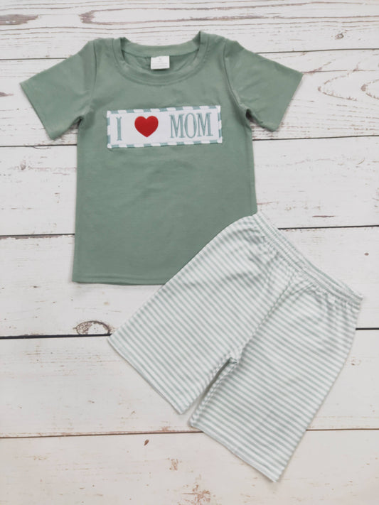 Boys Mother´s Day I Love Mom Gingham Shorts Set